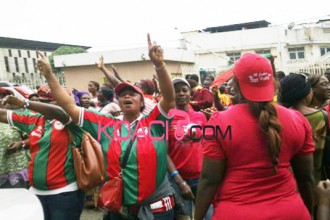 Côte dÂ’Ivoire : Des supporters  de lÂ’Africa sport prennent dÂ’assaut la FIF pour exiger le retour de Koné Cheick Oumar 